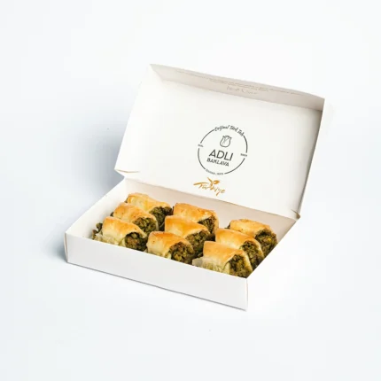 باقلوا شوبیت پسته نیم کیلویی