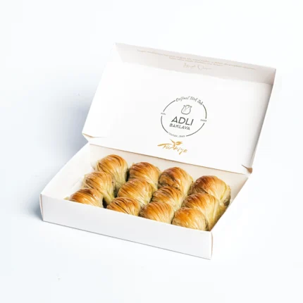 باقلوا میدیه پسته نیم کیلویی