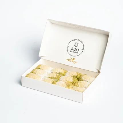 باقلوا کوکوستار نیم کیلویی